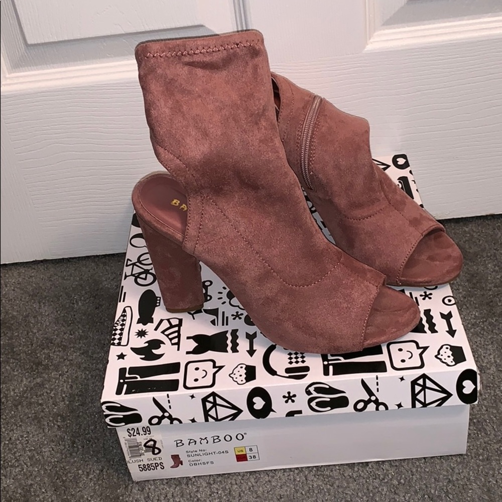 Peeptoe/Open Heel Bootie